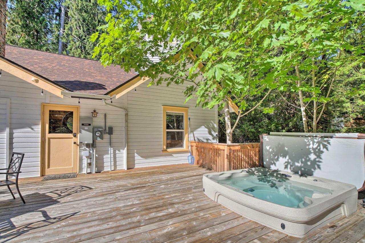 Cozy Black Bear Retreat By Mount Rainier! Ashford Exterior photo
